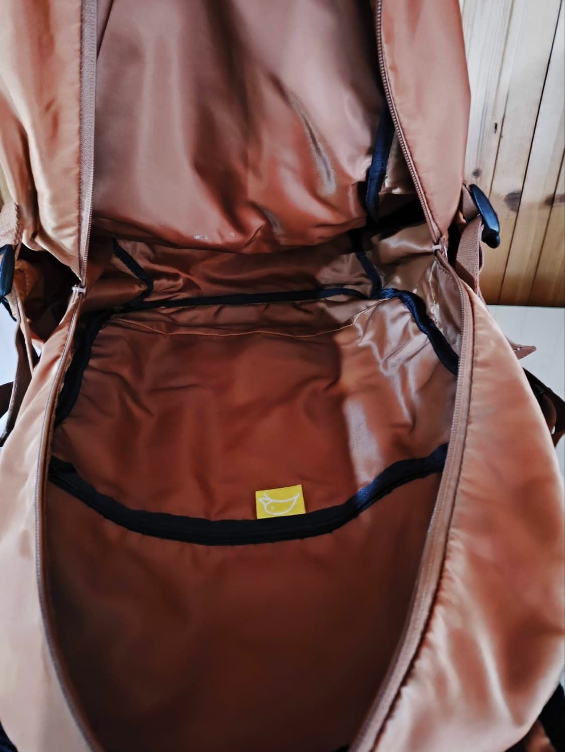 만다리나덕 노마드 백팩 상품이미지8