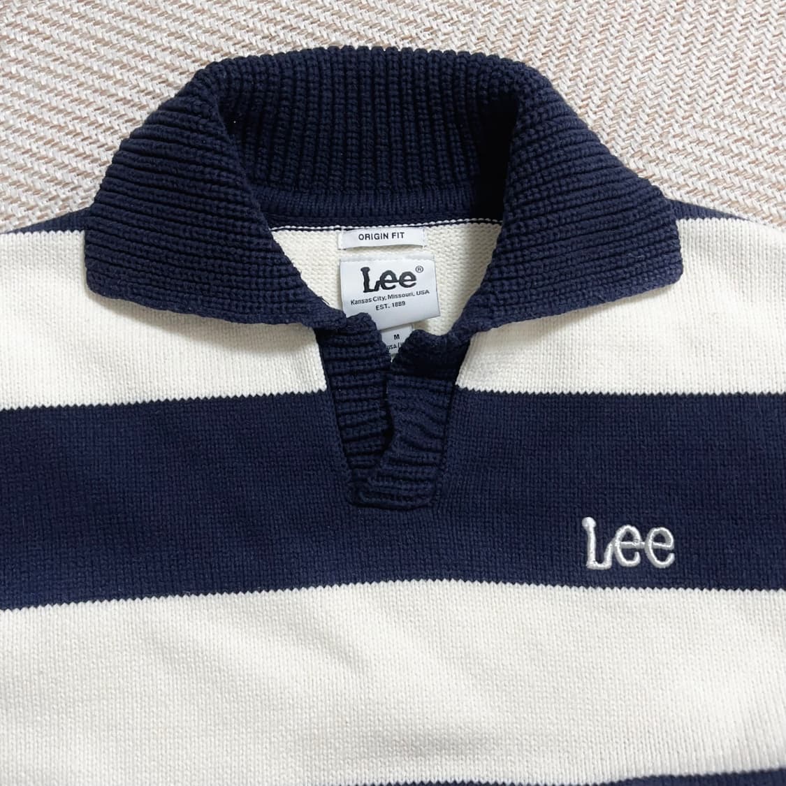 [정품] LEE 화이트 네이비 단가라 두툼 니트 [ M ] 상품이미지4