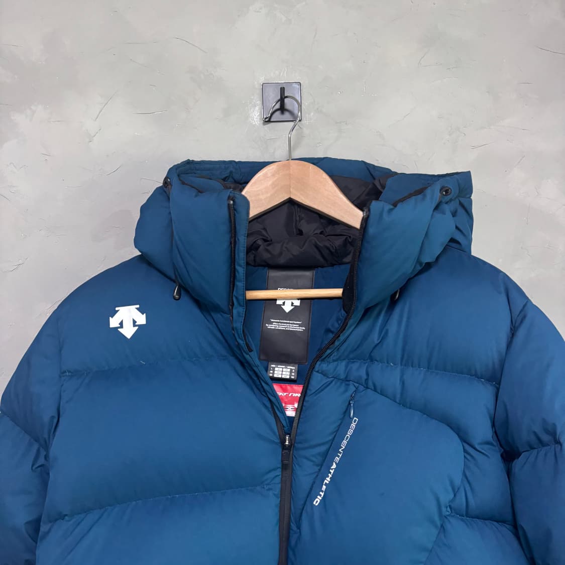 데상트 덕다운 패딩 상품이미지2