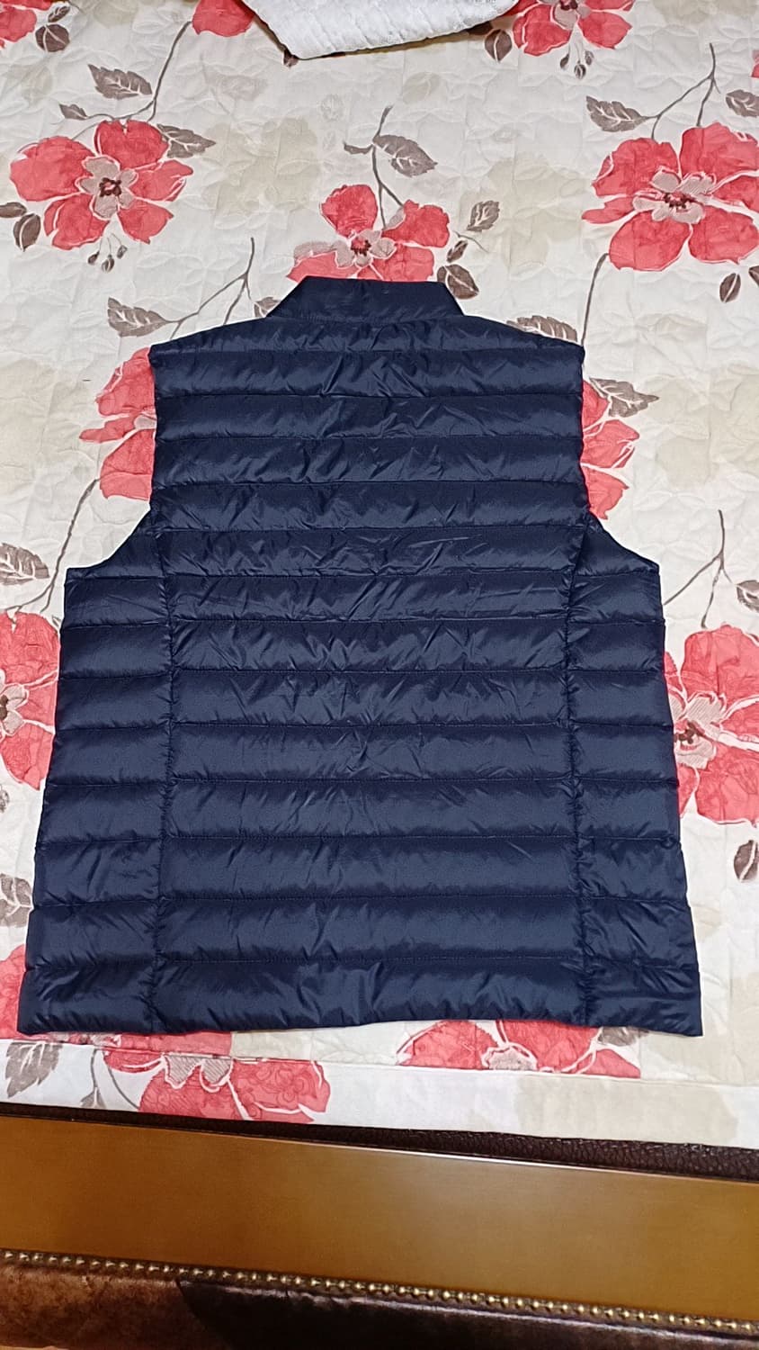 Jeep 오리털경량조끼 105 가슴55 기장69 상품이미지4