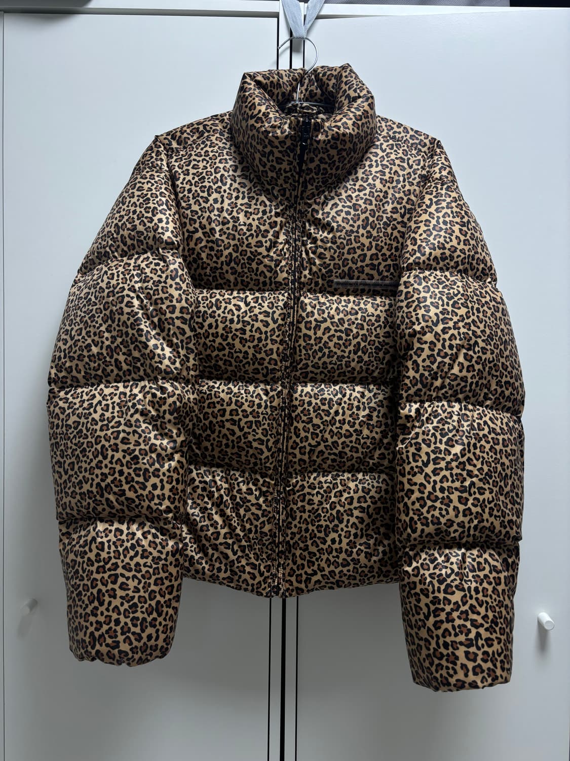 SCULPTOR 107 Cropped Puffer Down Leopard 상품이미지2