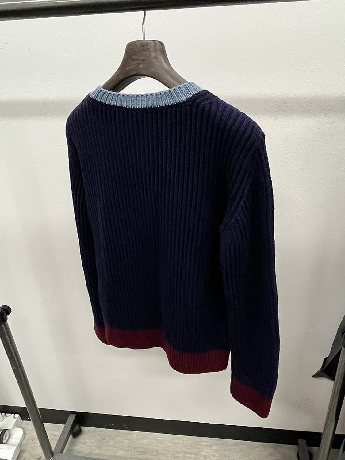 100) 발렌티노 배색 울니트  상품이미지6