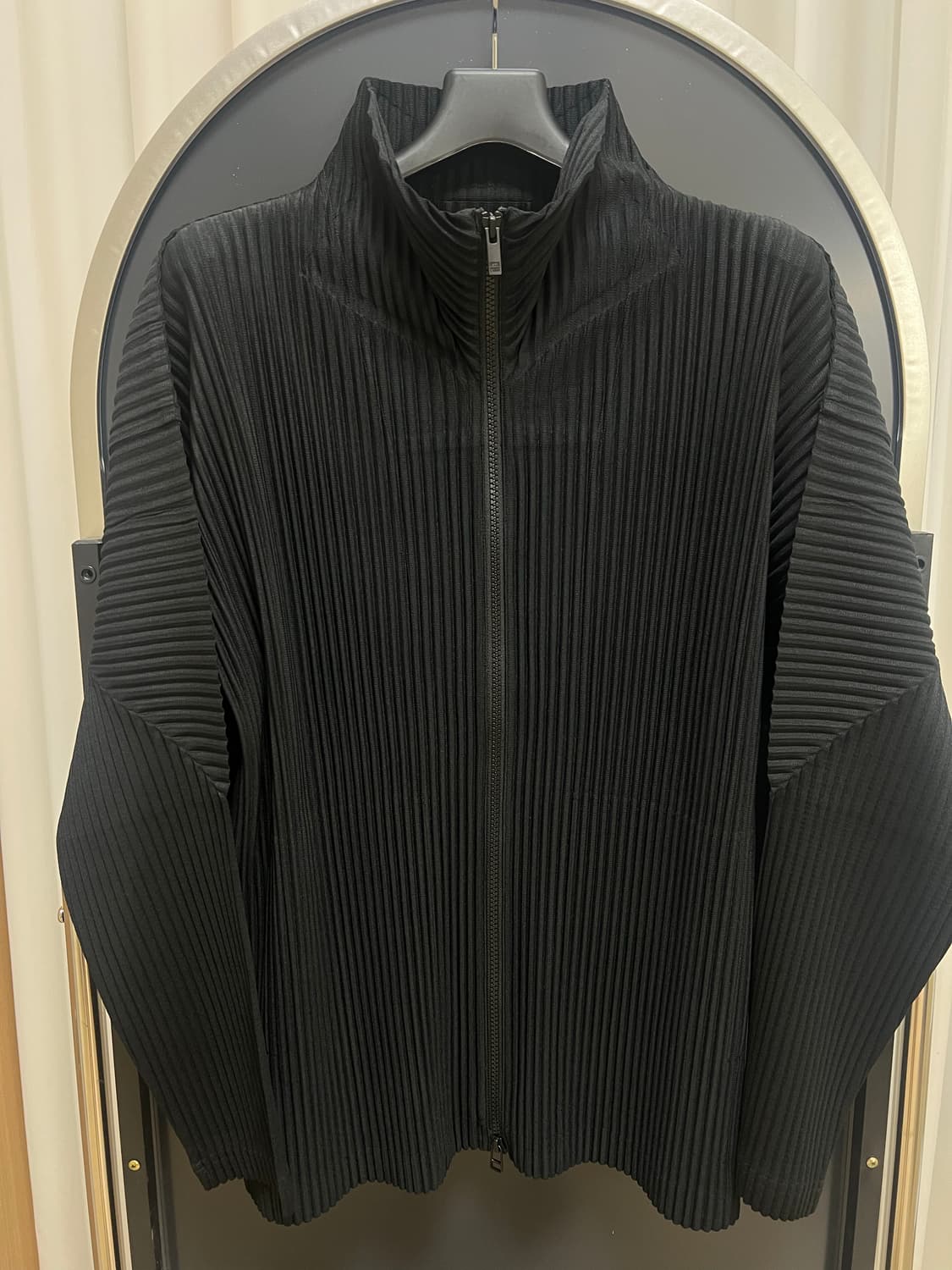 이세이미야케 집업  상품이미지1