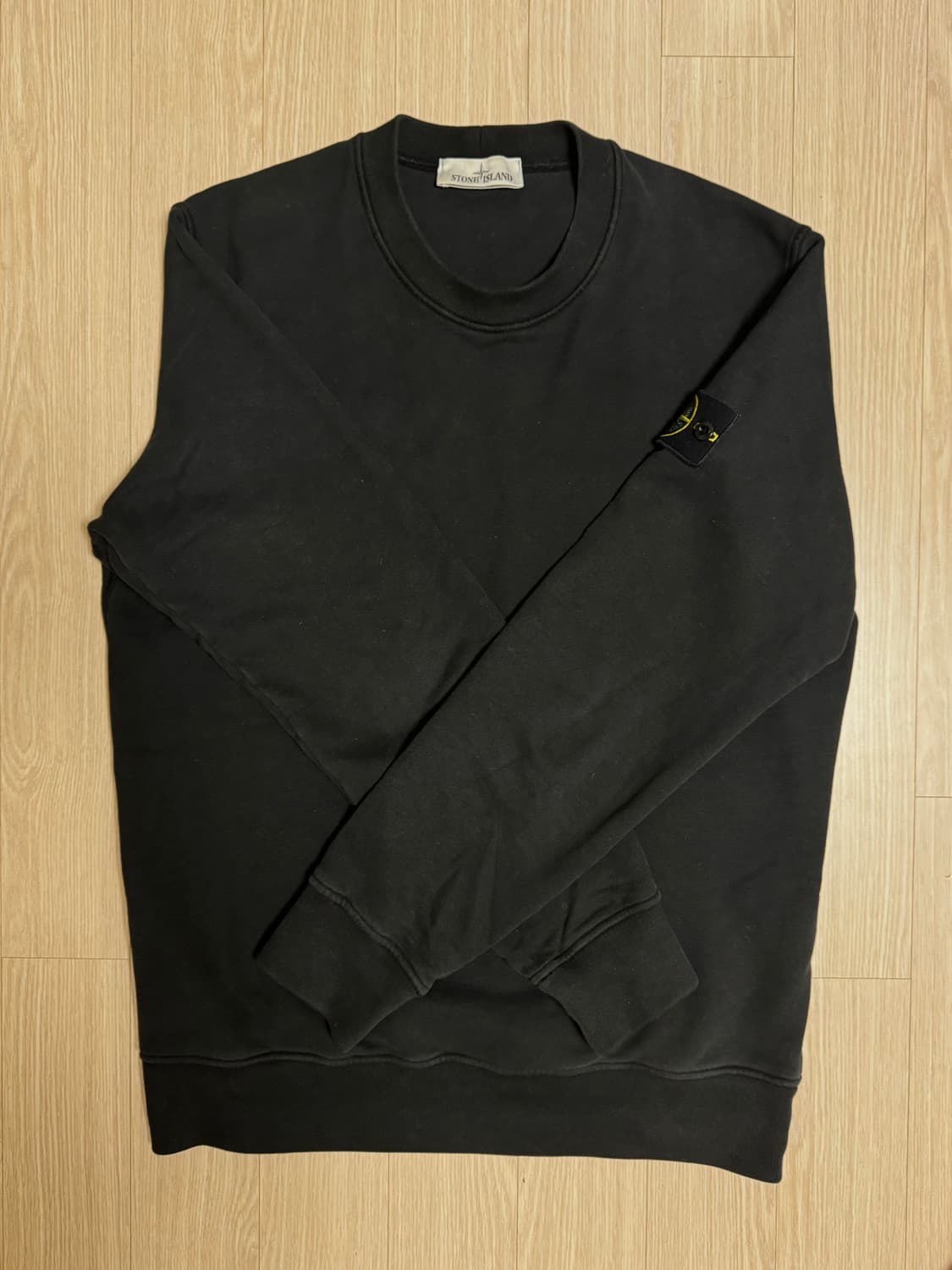 스톤아일랜드 맨투맨 L사이즈 블랙컬러 신형택 상품이미지1