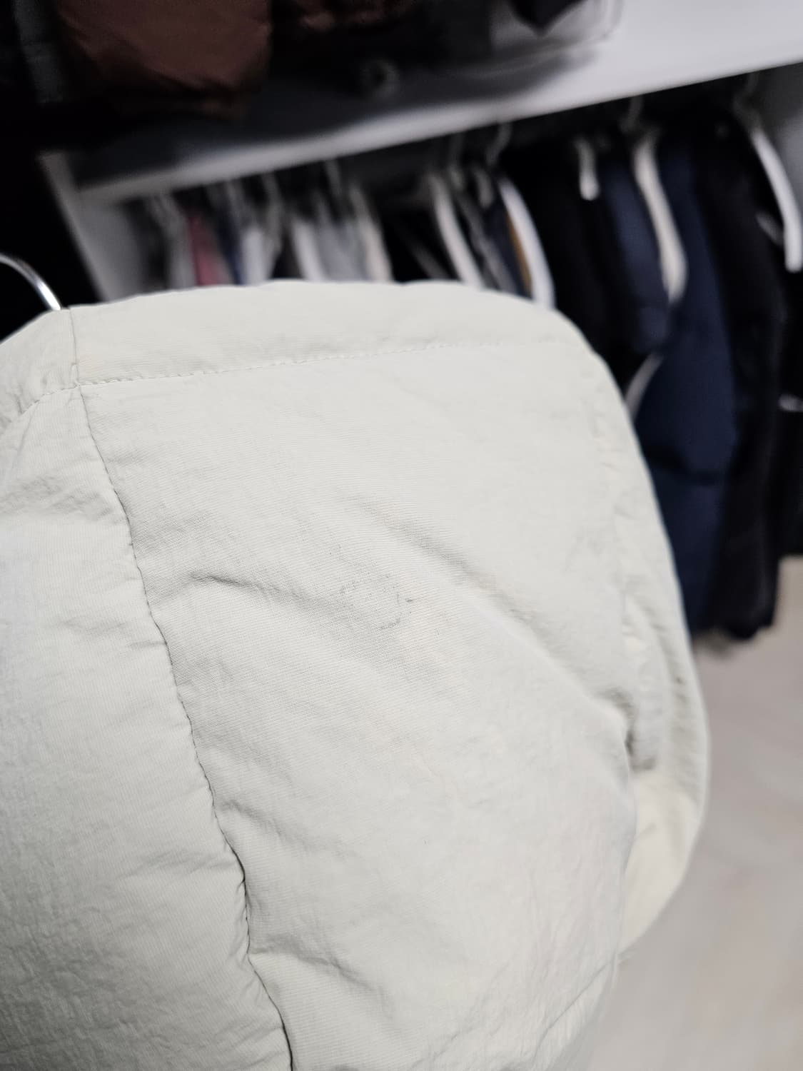 던스트 Dunst 후디드 볼륨 구스 다운 패딩 재킷 M사이즈 상품이미지3