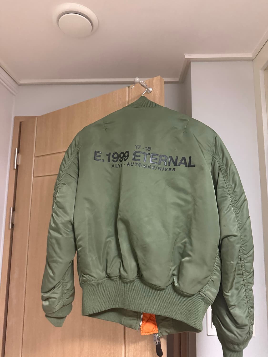 알릭스x알파 D링 이터널 봄버 자켓 항공 상품이미지2