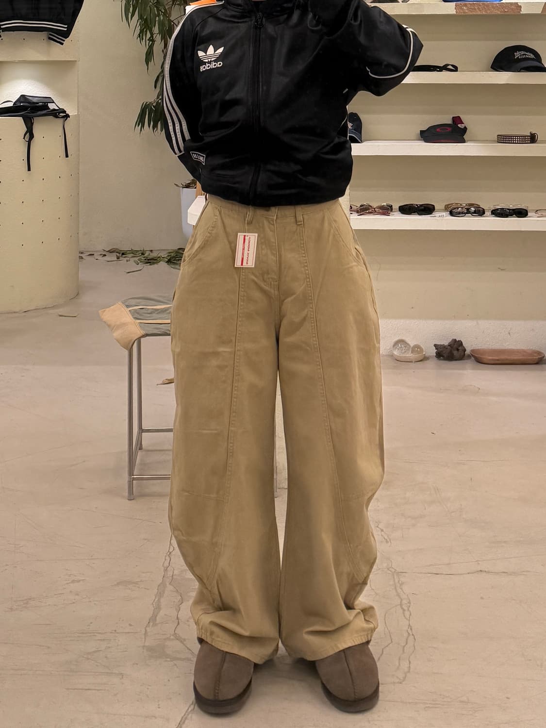 베이지 코튼 코쿤 팬츠 U513 상품이미지1