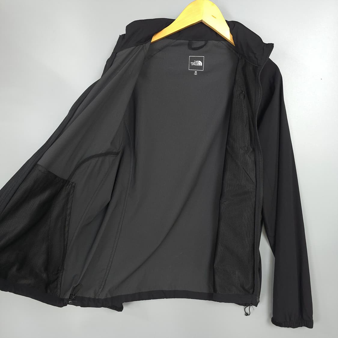 여성용 노스페이스 North Face 바람막이 자켓 85(M) 상품이미지4
