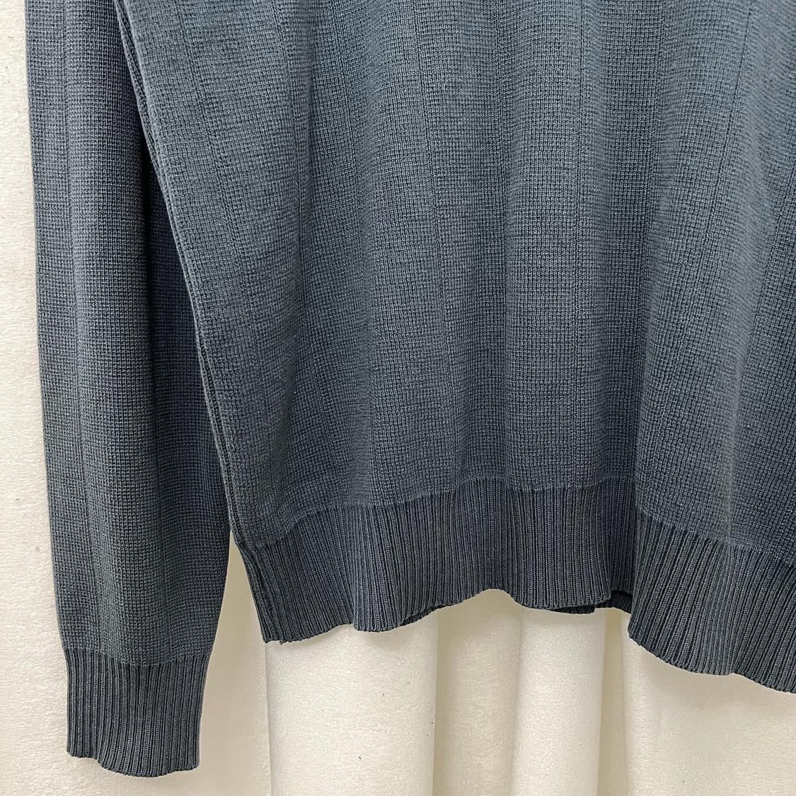 라코스테 그레이 스트라이프 브이넥 니트 상품이미지4