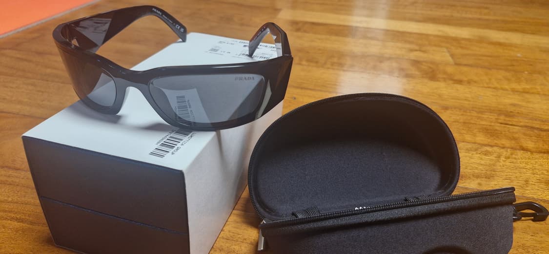 프라다 선글라스 SPRA19 칸예 셰이드 상품이미지5