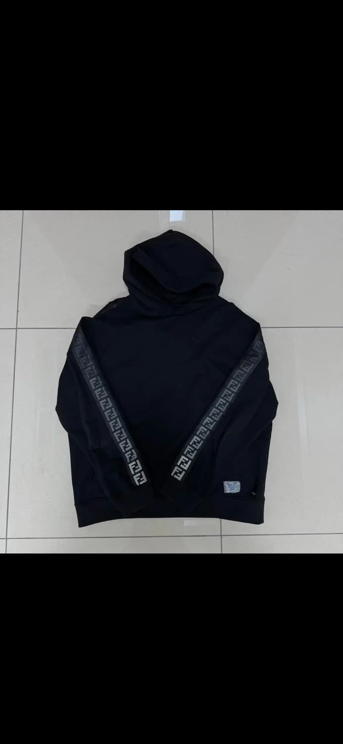 매장판 / 펜디 암그라데이션 후드티 L사이즈 상품이미지1