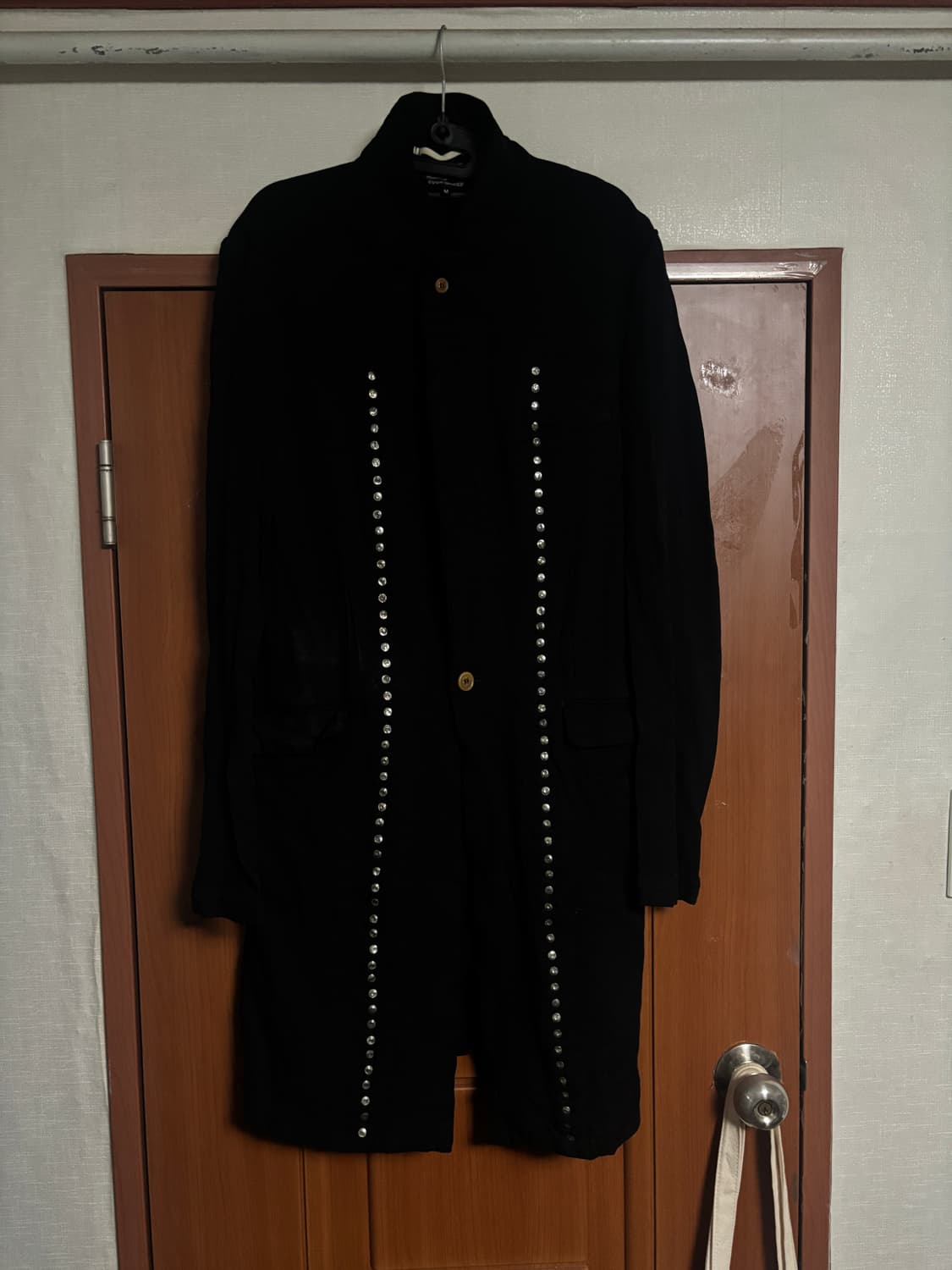 [M]꼼데가르송옴므플러스 에버그린 스터드 코트 상품이미지1