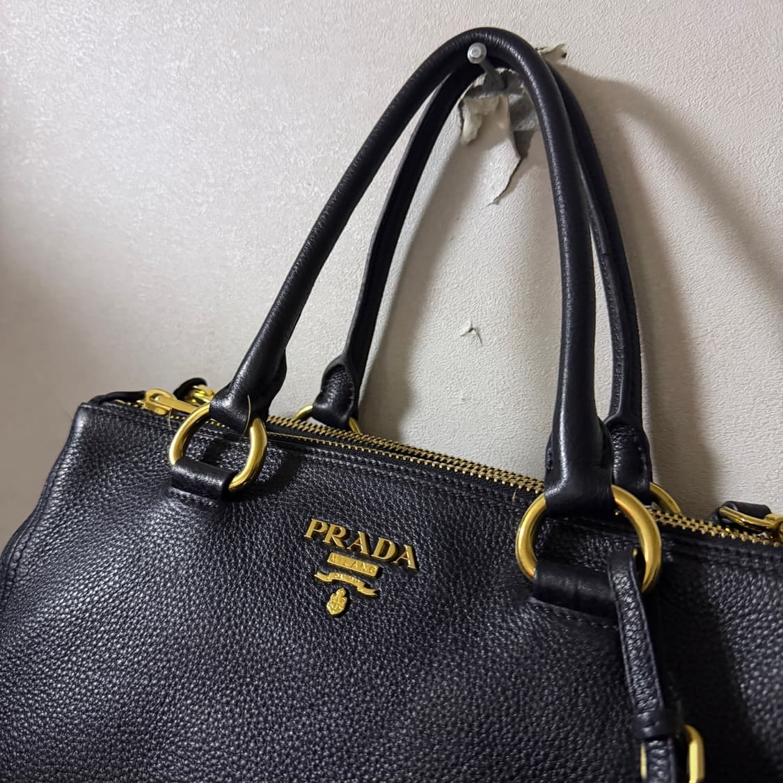 프라다 비텔로 다이노 레더 토트&크로스백 상품이미지2