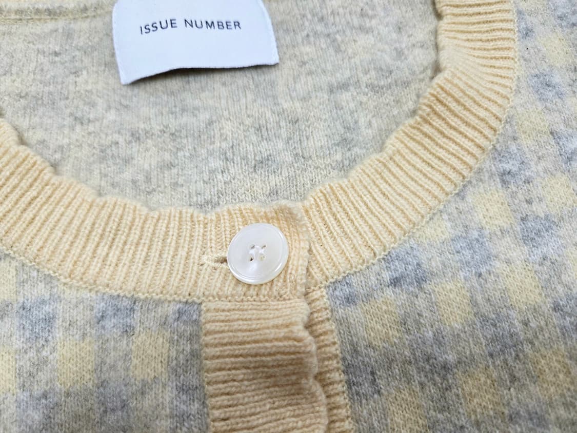 이슈넘버(ISSUE NUMBER) 램스울 체크패턴 가디건 프리사이즈 상품이미지8