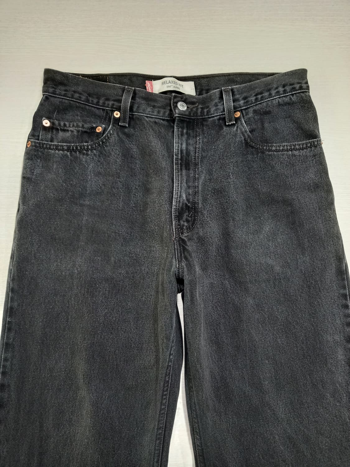 33 03's 리바이스550 RELAXED 테이퍼드핏 블랙 33-437 상품이미지3