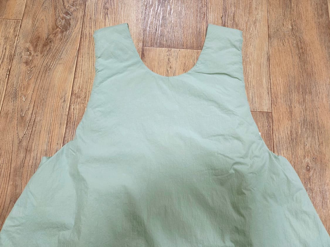 니히(NIEEH) 패디드 원피스 프리사이즈 새상품 상품이미지6