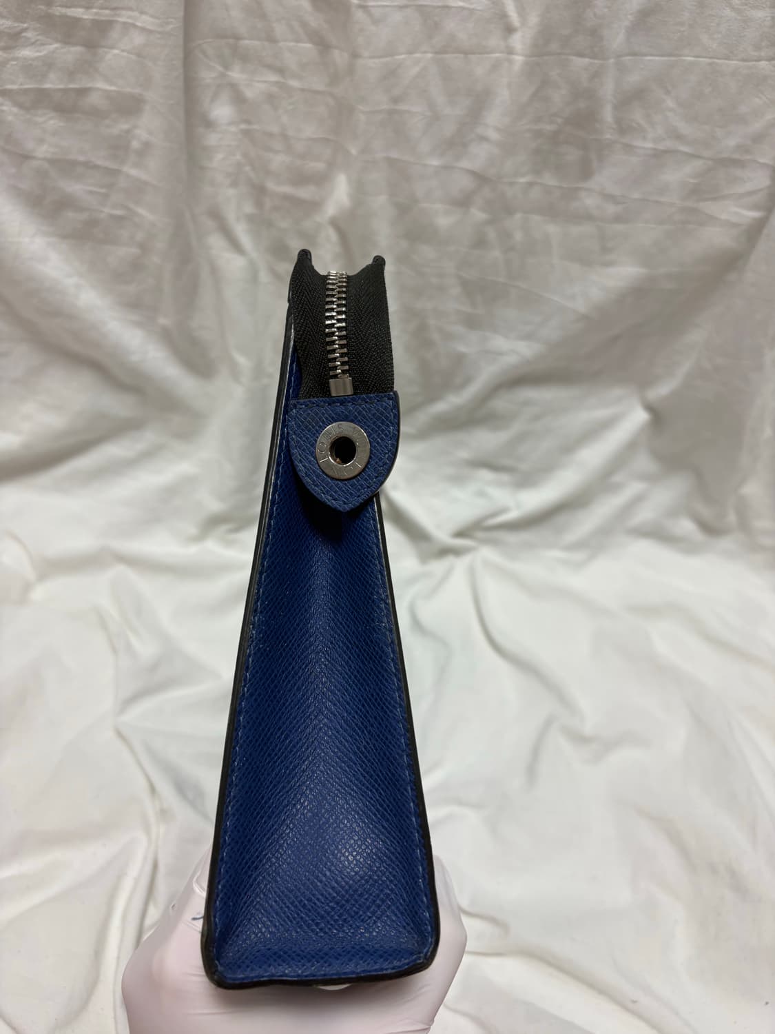 [키링포함/정품] 루이비통 포쉐트 보야주 MM 클러치 퍼시픽블루 상품이미지7