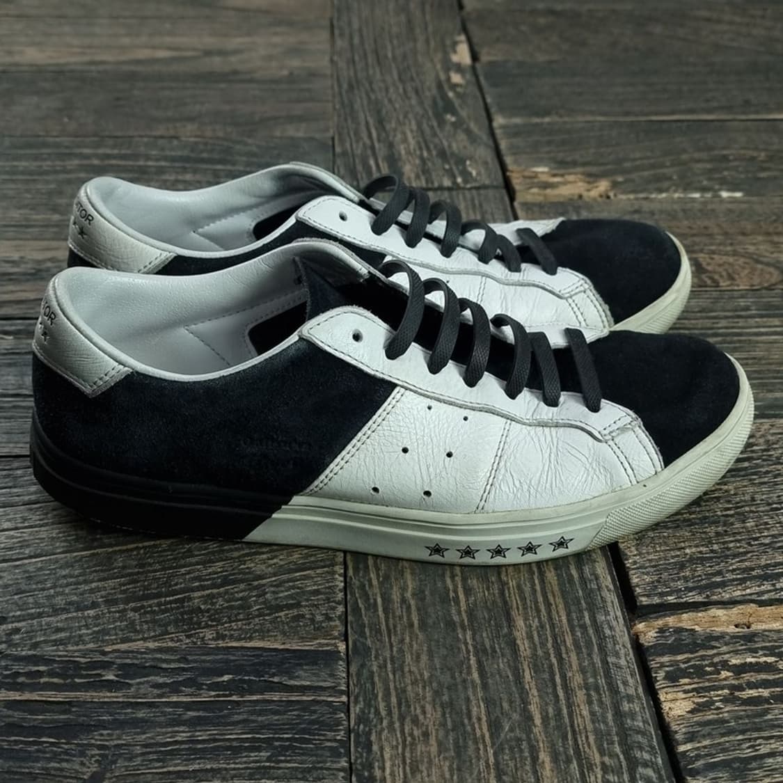 [오니츠카 타이거] 스웨이드 도킹 블랙 & 화이트 스니커즈 M19241 상품이미지4