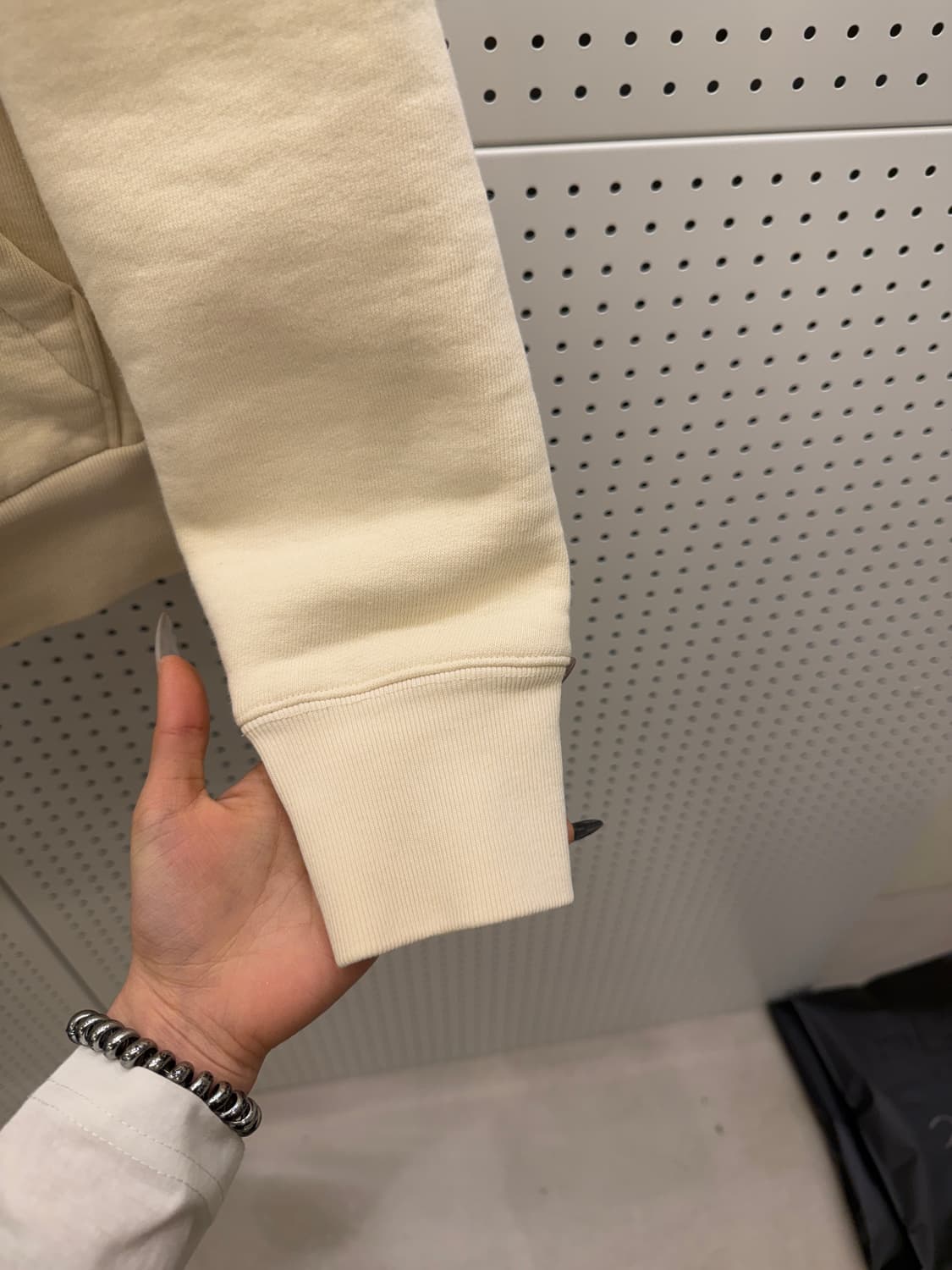 아미 빅하트 로고 후드티 크림 U895 상품이미지4