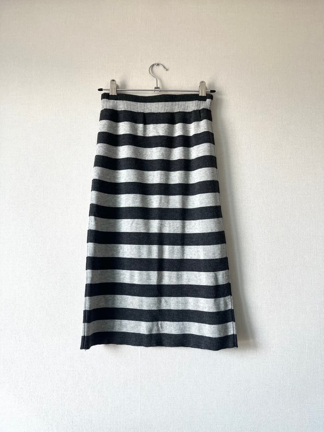 스트라이프 니트 스커트 상품이미지2