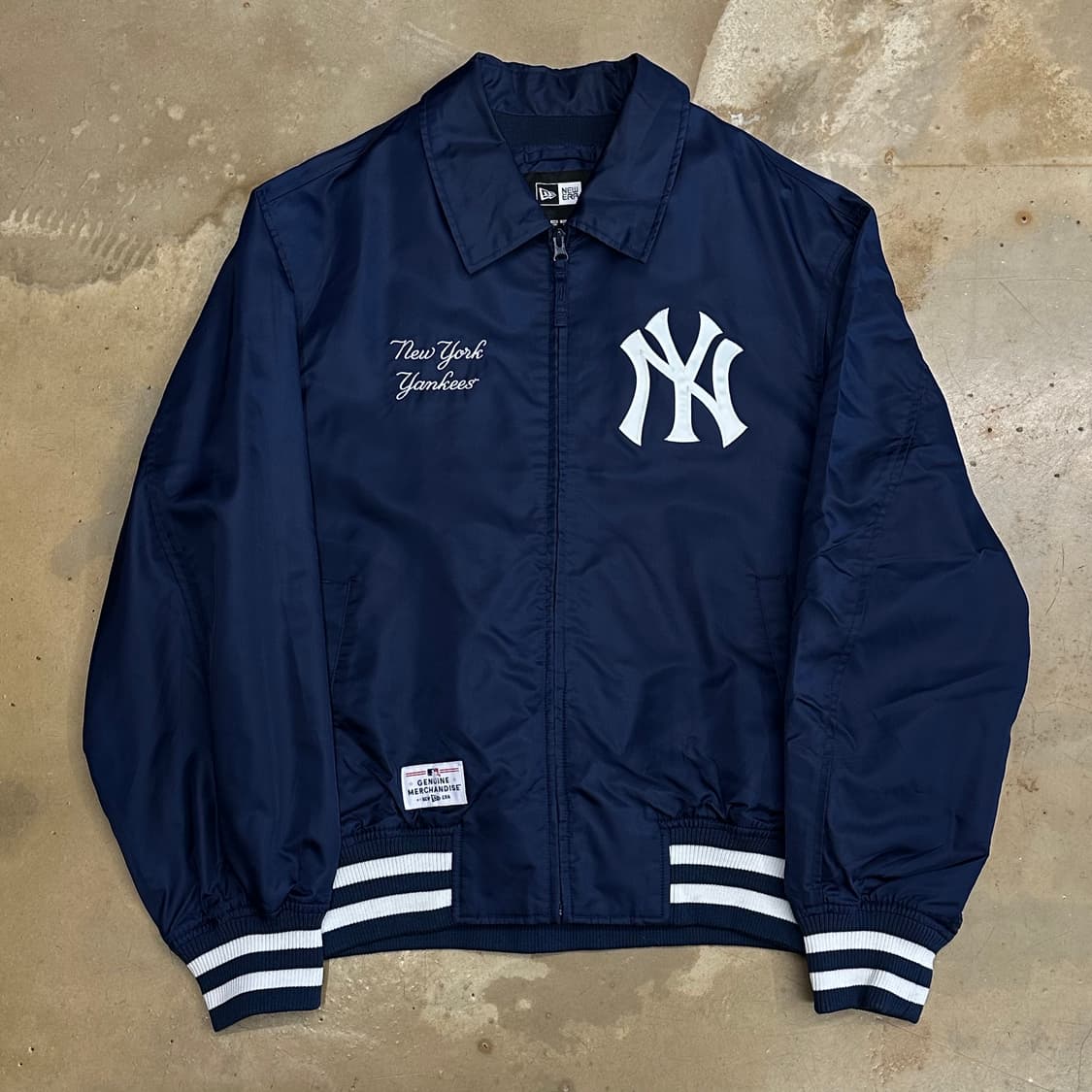 L 뉴에라 뉴욕 양키스 네이비 나일론 스타디움 자켓 상품이미지2