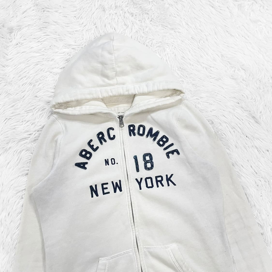 아베크롬비 아치 로고 후드집업 화이트 상품이미지3