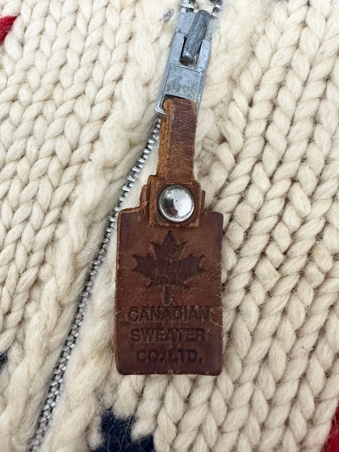 캐나다 헤비울 코위찬 니트 집업 상품이미지8