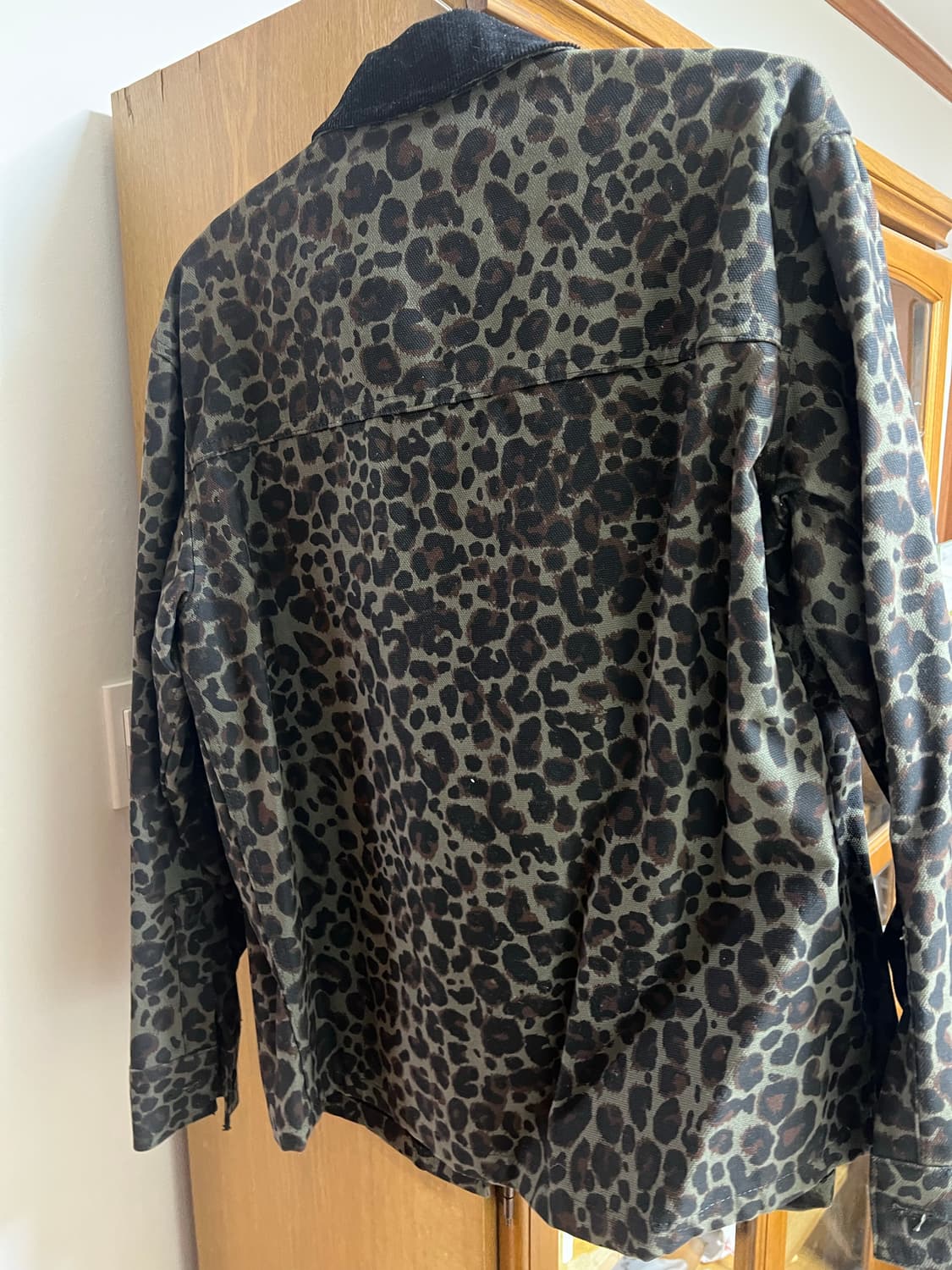 자라 호피 레오파드 남자 자켓 S 상품이미지2