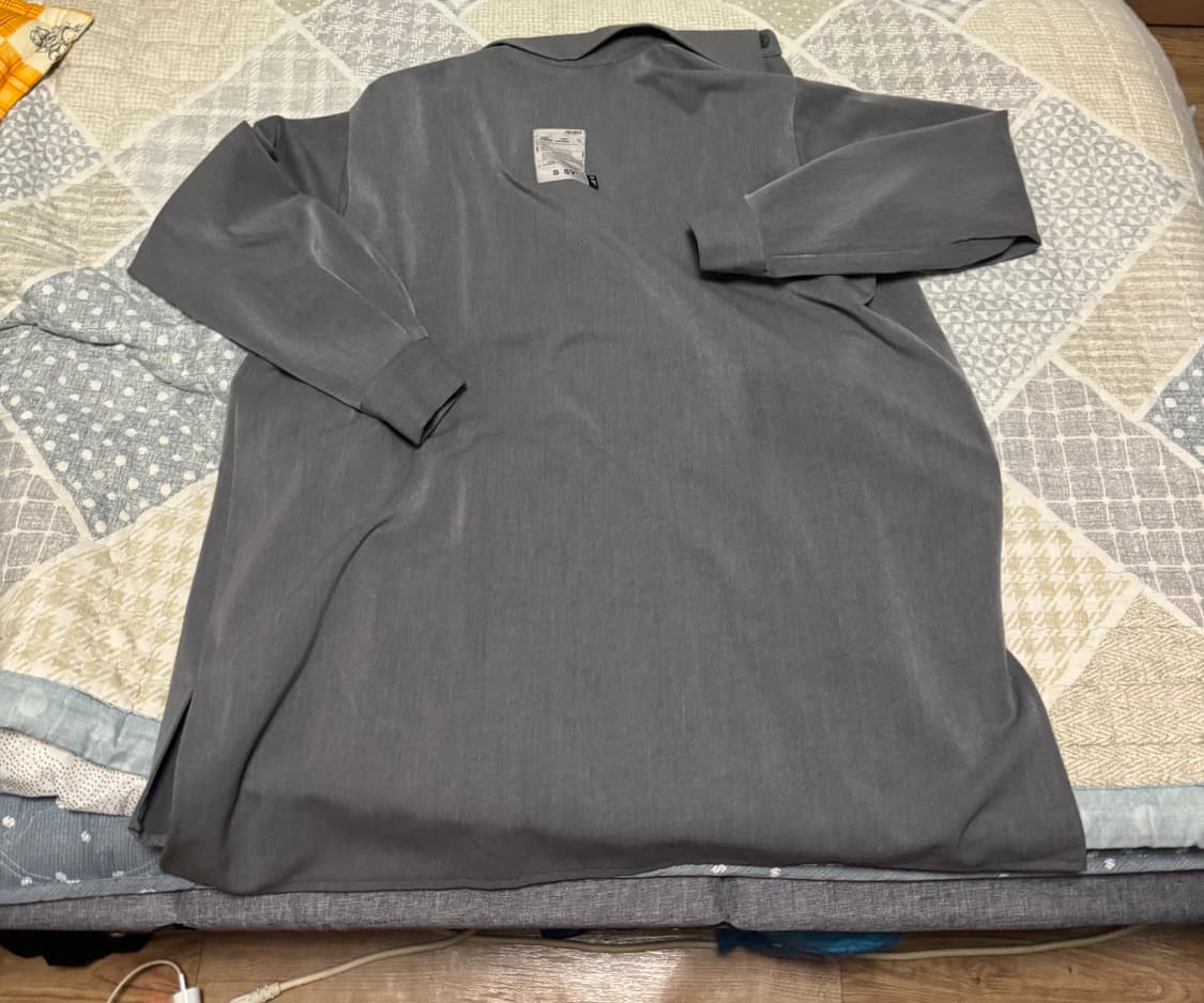<거의 새것> [L] 에스에스와이 오버핏 셔츠 (그레이) 상품이미지4