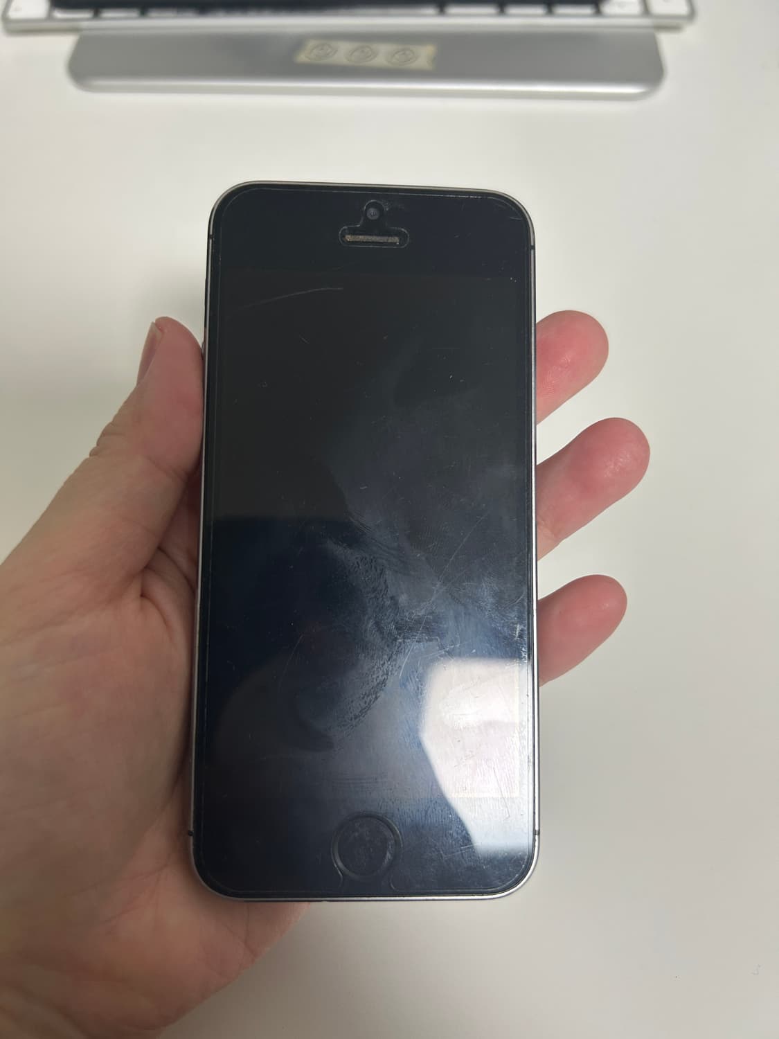 아이폰 5s 스페이스 그레이 색상 32GB 상품이미지3