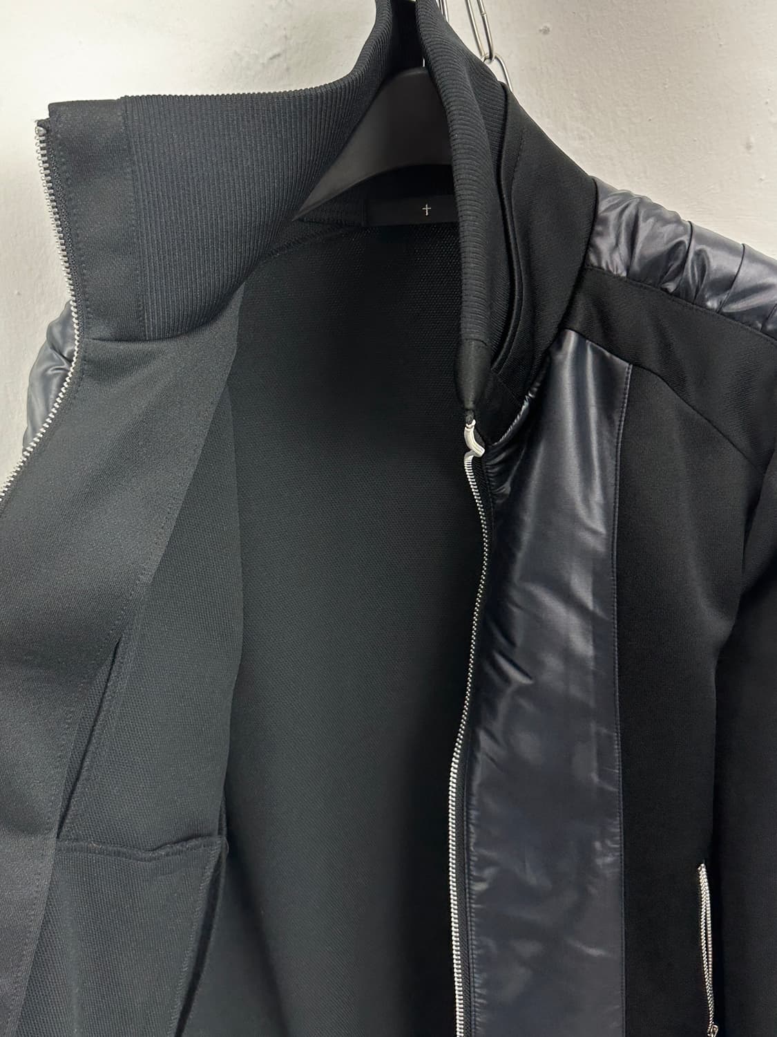 The Twelve Pleated Tech Jacket (2-Way Zi 상품이미지6