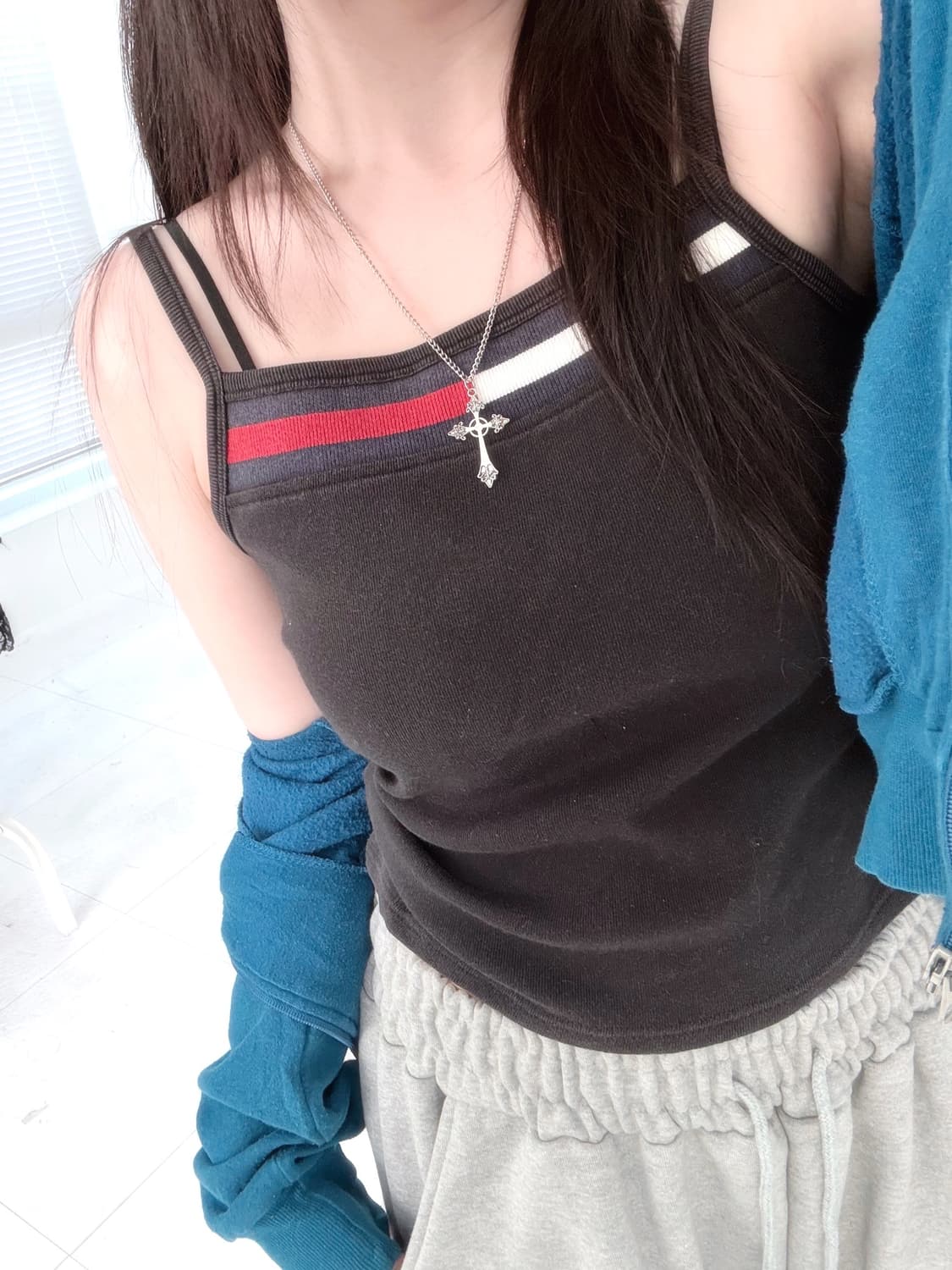 타미 힐피거 빈티지 베이직 블랙 슬리브리스 나시 상품이미지3