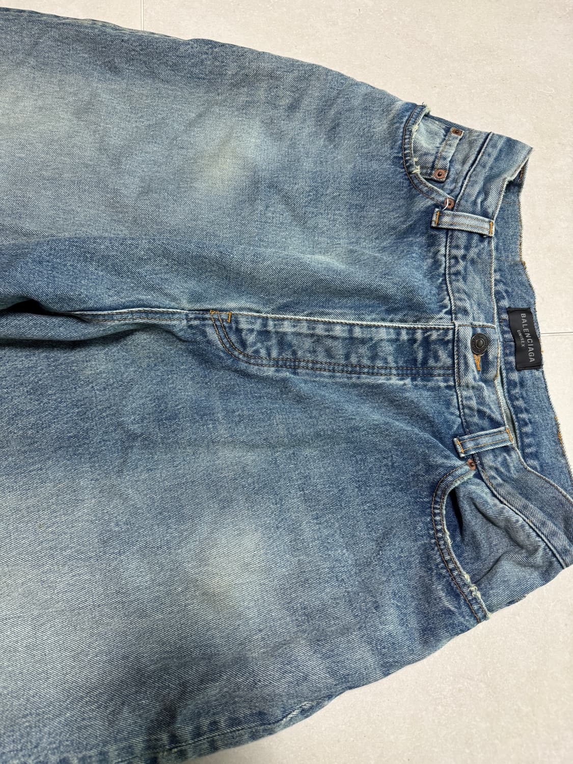 발렌시아가 라지 배기 진 논코팅 상품이미지4