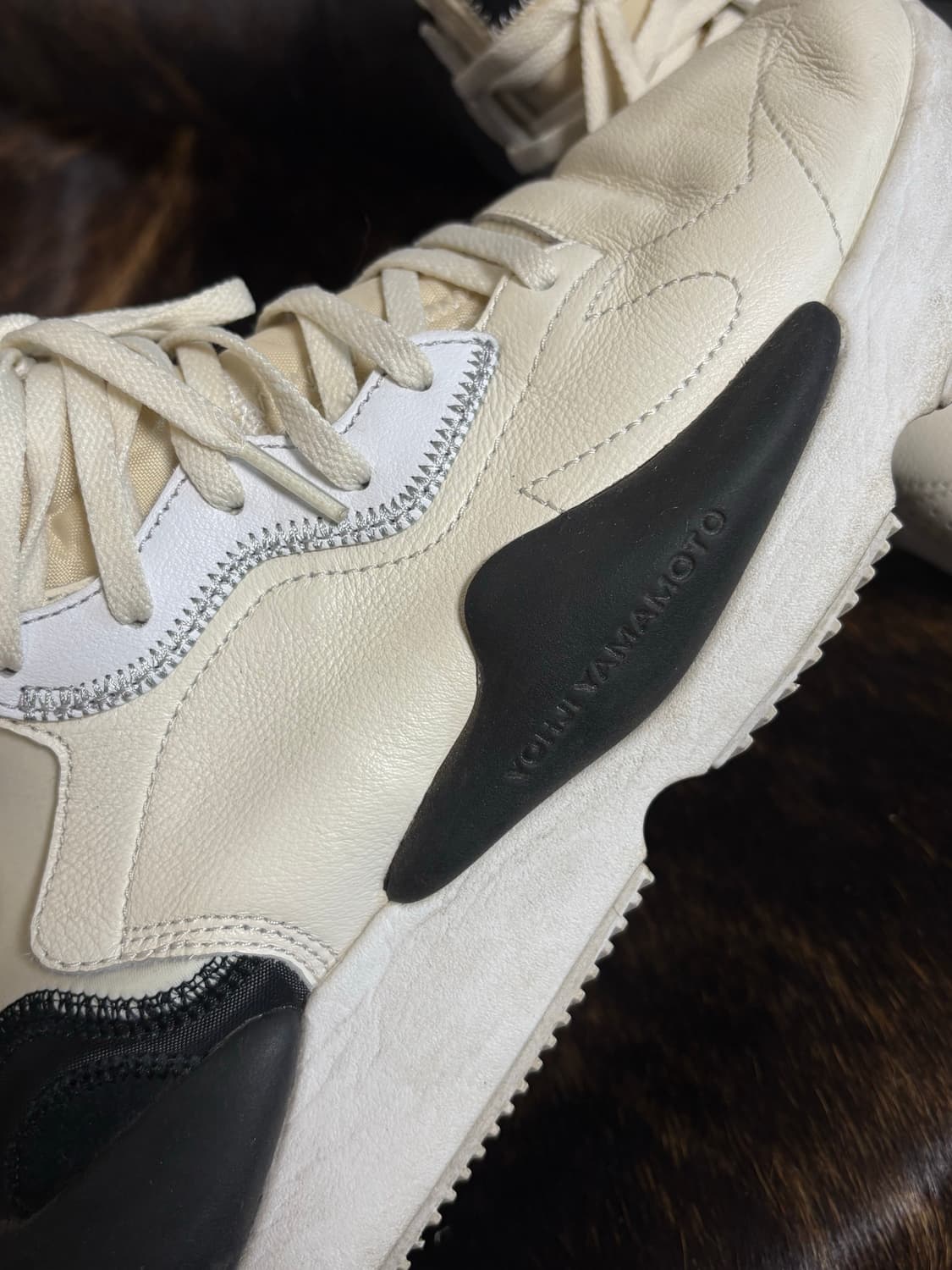 아디다스 Y-3 카이와 265흰검 상품이미지3