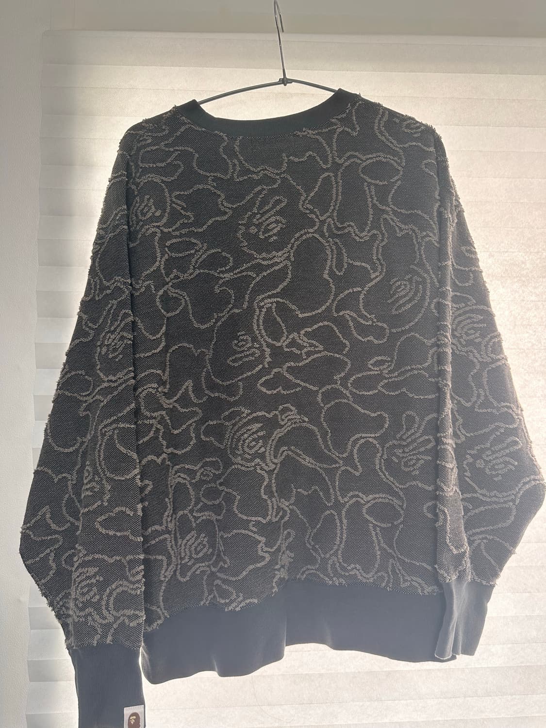 베이프[bape]네온 카모 스웻 상품이미지2