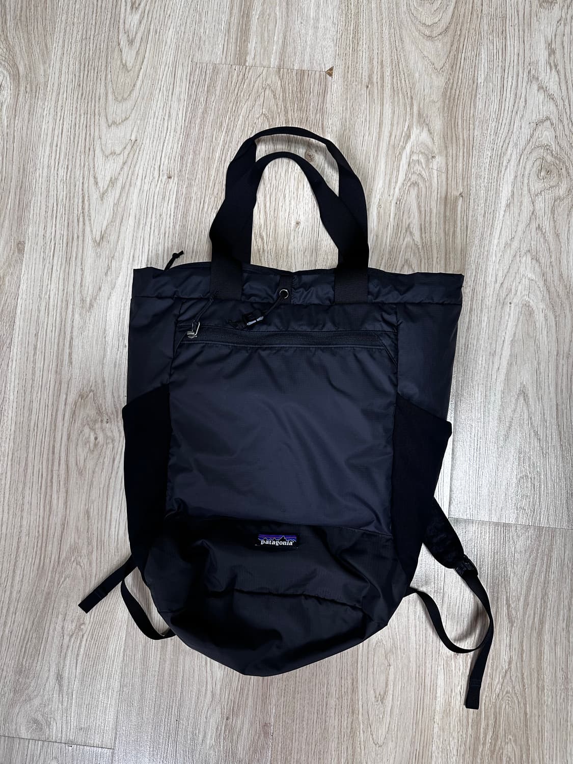 파타고니아 테라비아 토트백 백팩 2WAY 블랙 상품이미지1