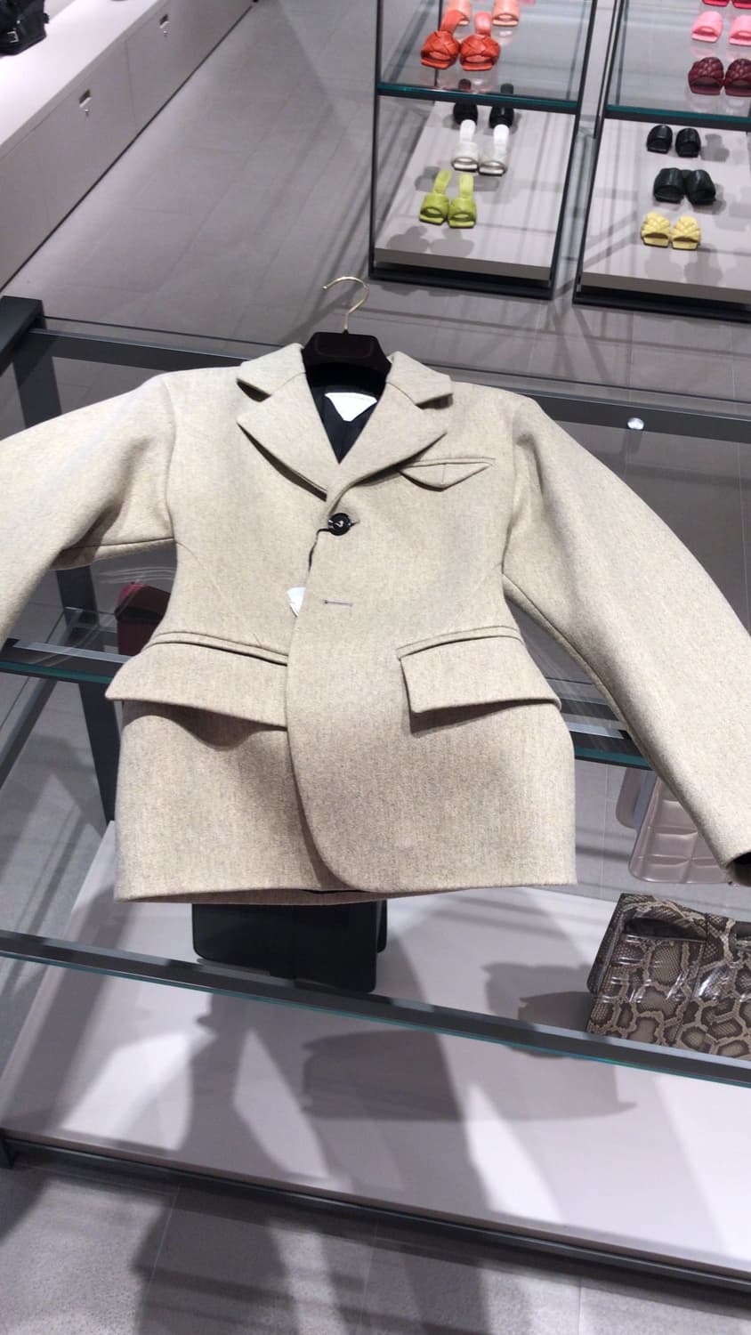 보테가베네타 이시영 자켓 상품이미지2