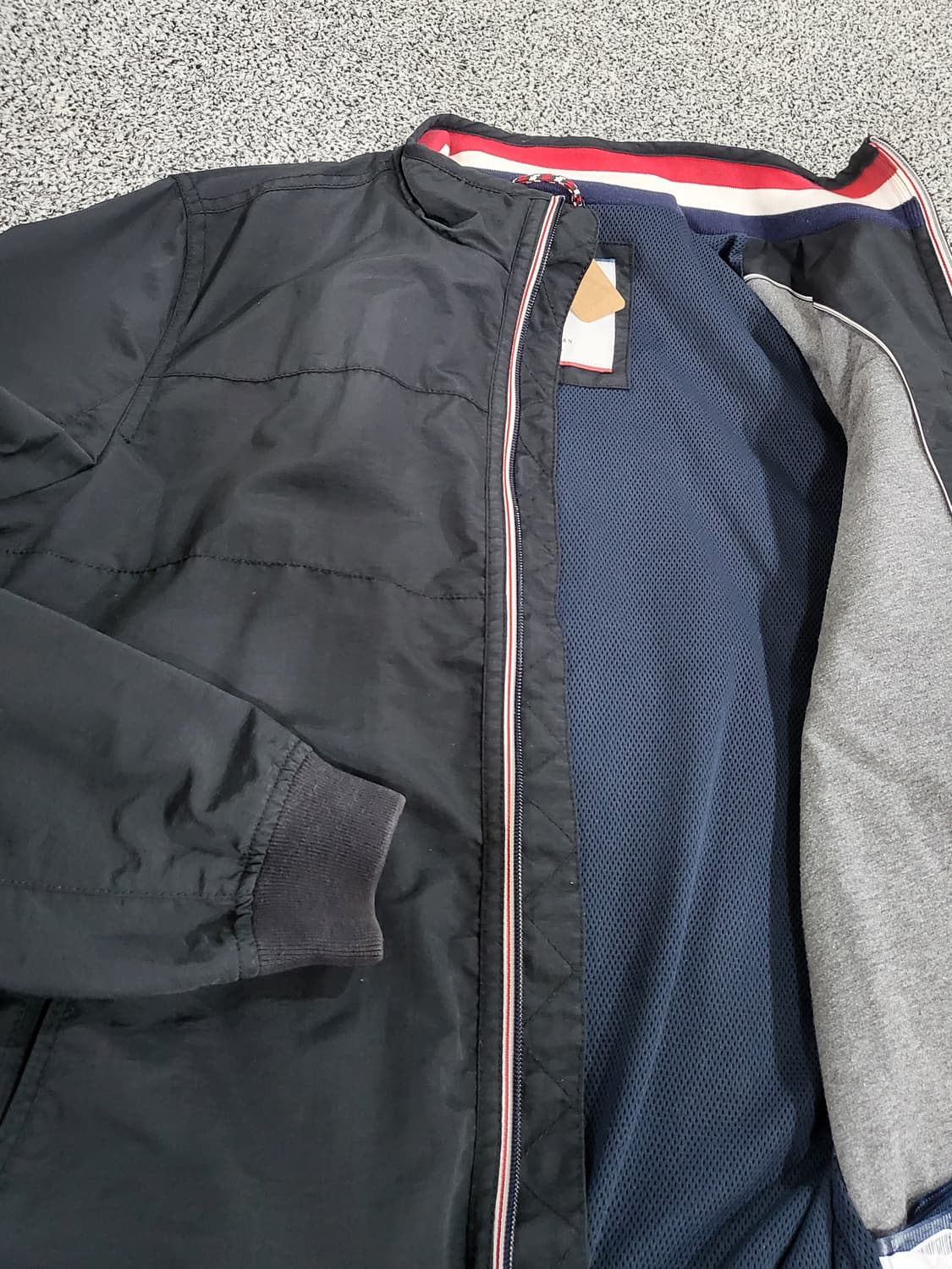 TOMMY HILFIGER 블랙 집업 자켓 상품이미지6