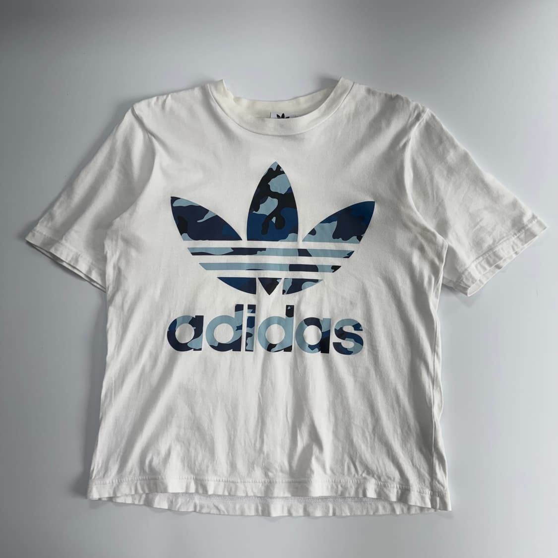 Adidas 아디다스 빅 카모 파이어로고 반팔  상품이미지3