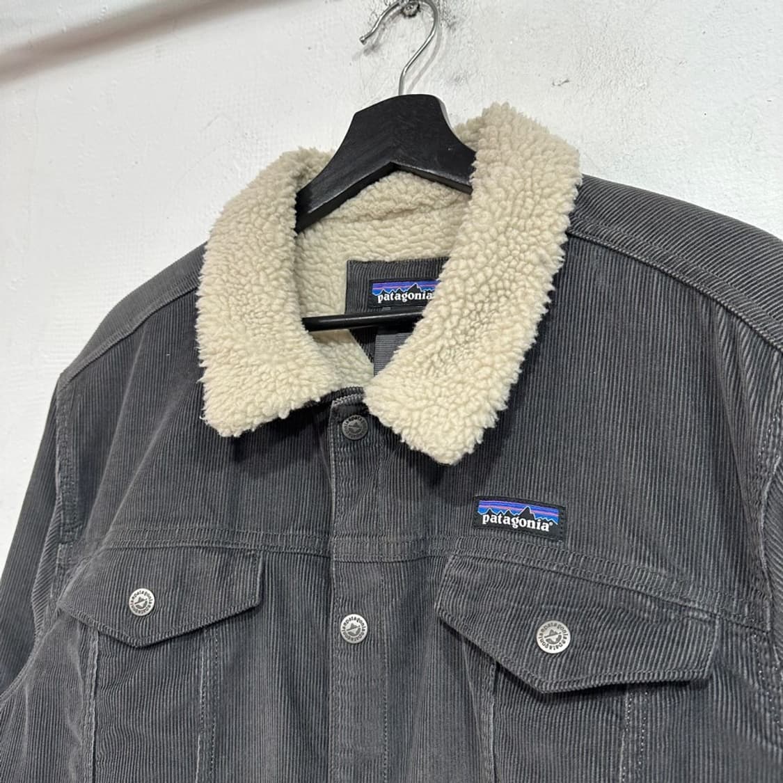 파타고니아 코듀로이 세르파자켓 상품이미지4