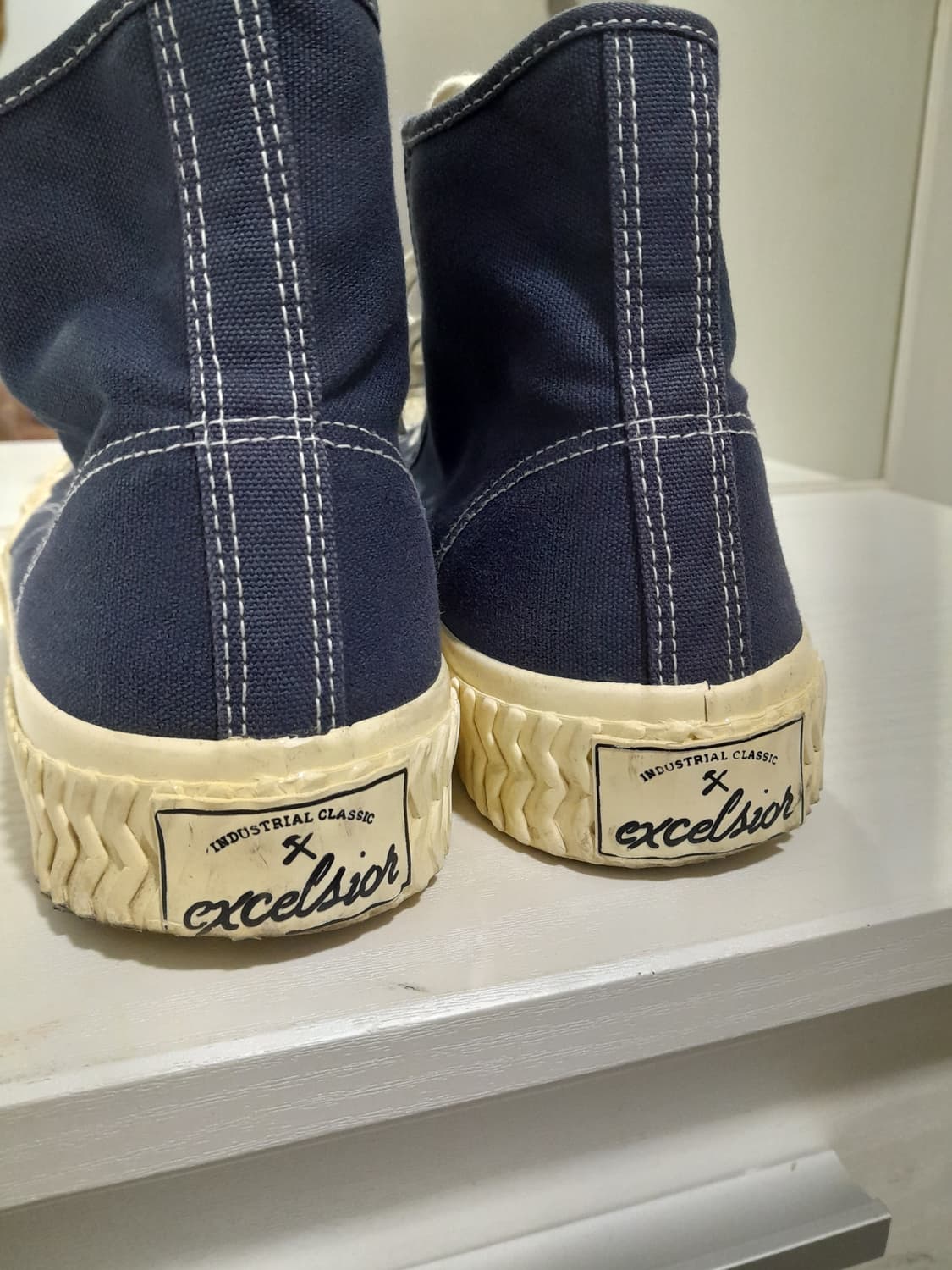 💥엑셀시오르 하이 네이비 (290)
 상품이미지3