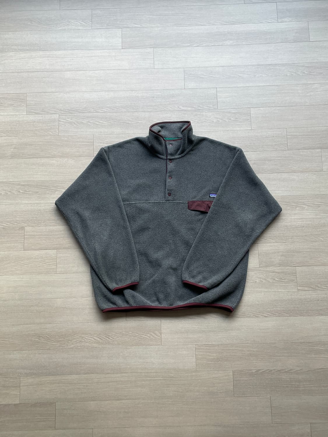 파타고니아 신칠라 니켈 그레이 브라운 플리스 patagonia 상품이미지1