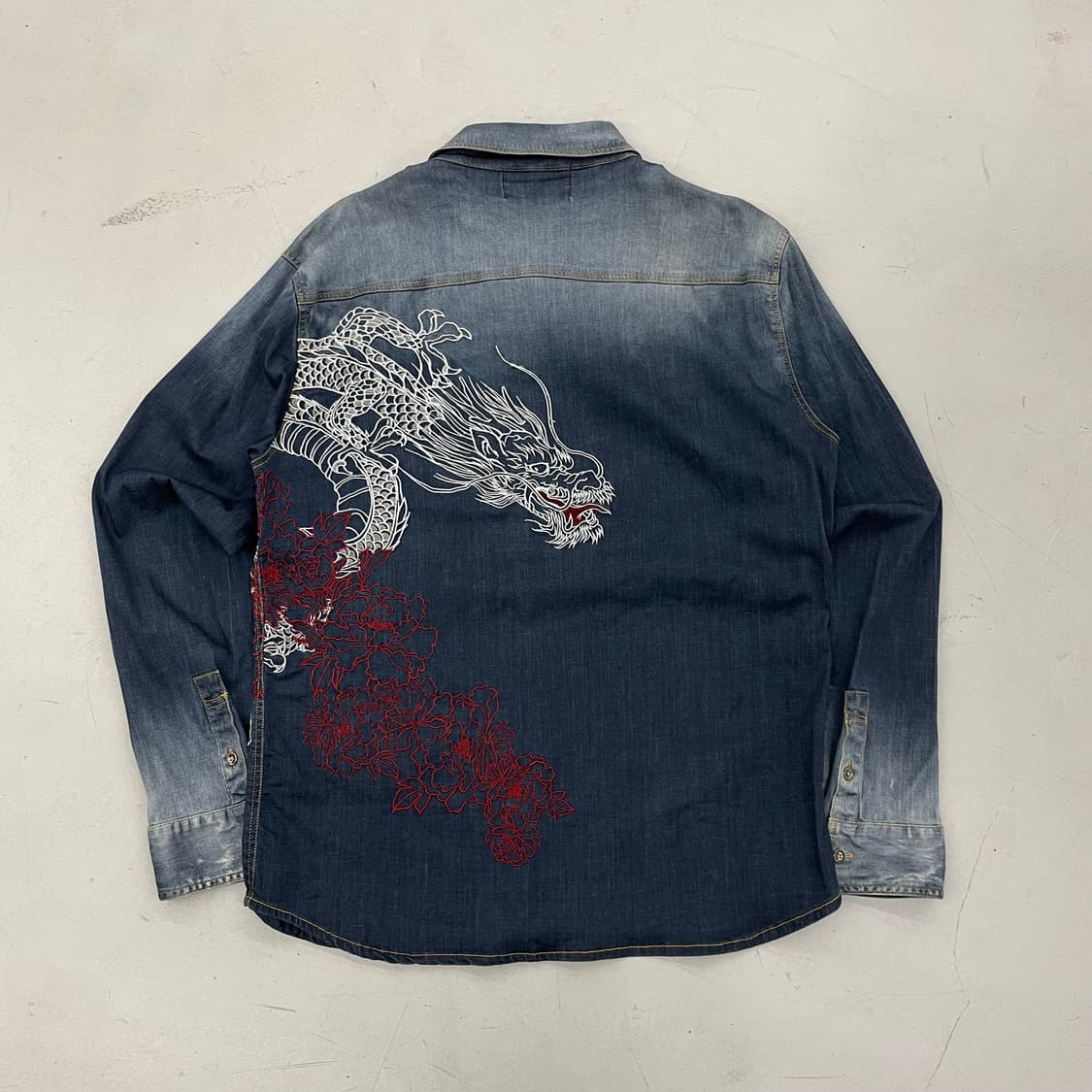 카라쿠리 타마시 드래곤 용자수 오리엔탈 데님 셔츠 상품이미지1