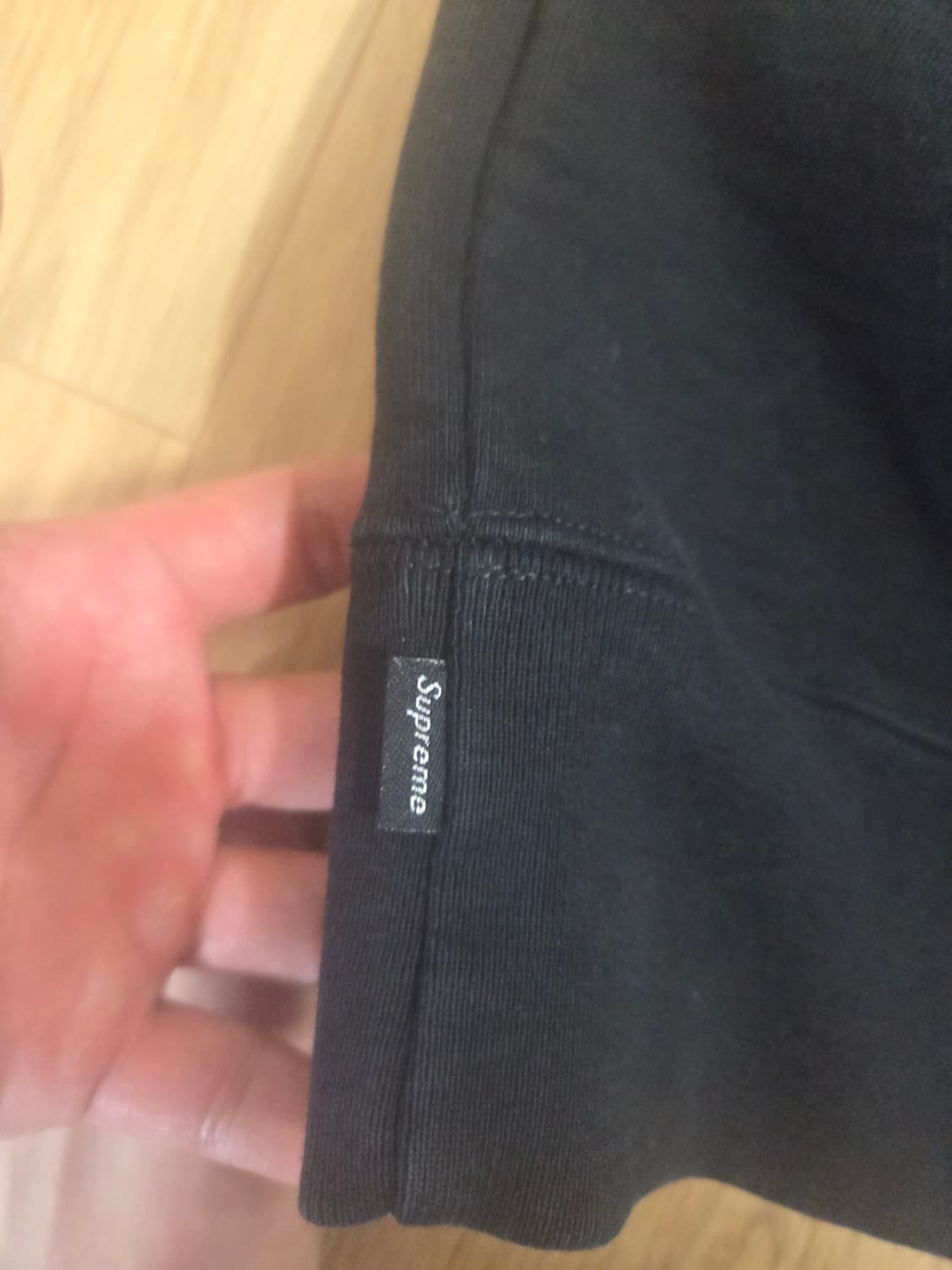 슈프림 박스로고 크루넥 블랙 - 22FW 상품이미지3