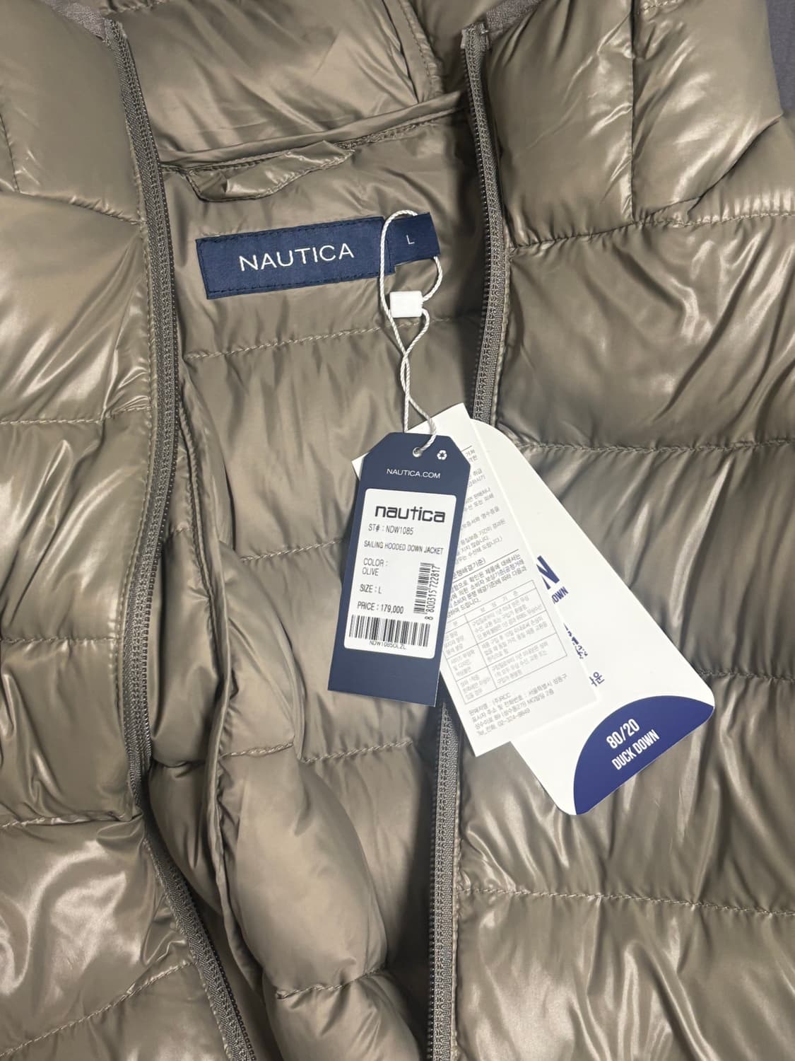 노티카 경량패딩 올리브 색상 상품이미지2