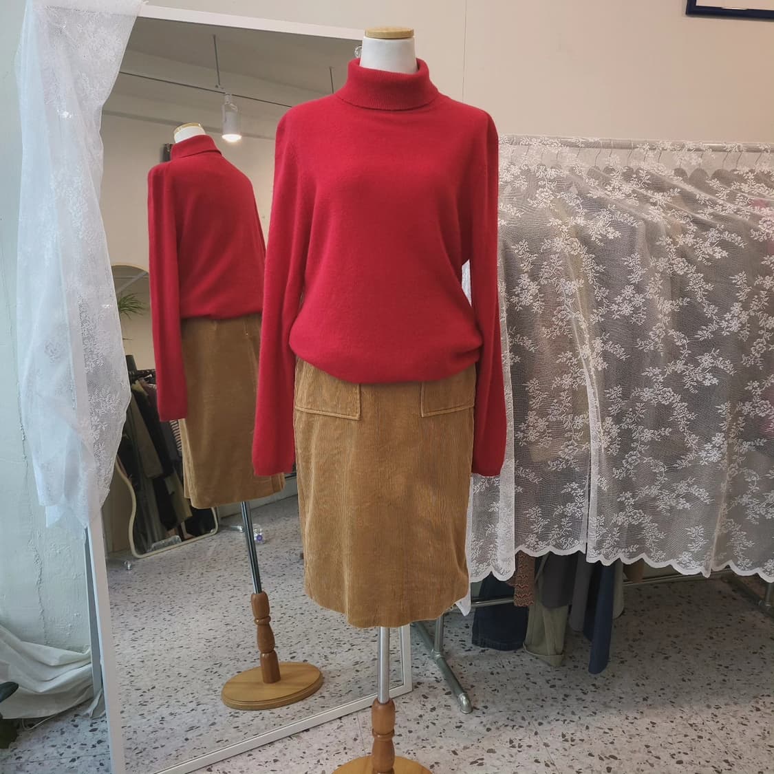 Cashmere 레드 목폴라 캐시100 니트 L 상품이미지2