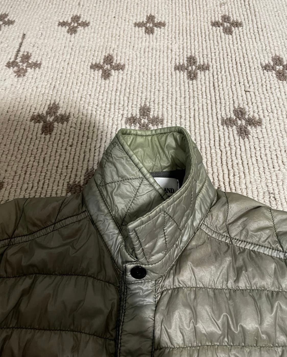 스톤 아일랜드 경량 패딩 셔츠 상품이미지4