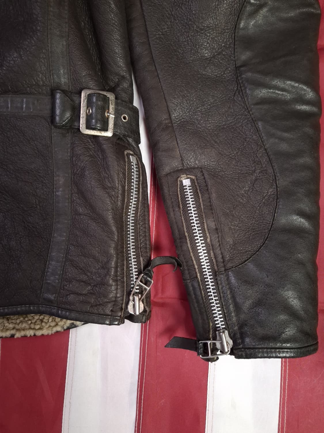 90's 일본판 리얼레더 무스탕 라이더자켓 상품이미지9