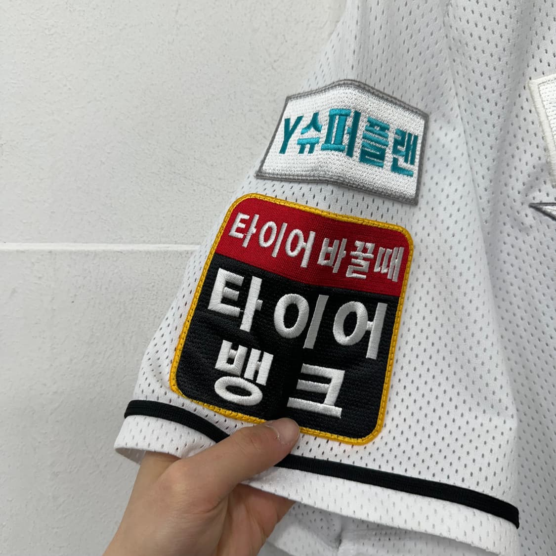 KT위즈 어센틱 유한준 유니폼 상품이미지4