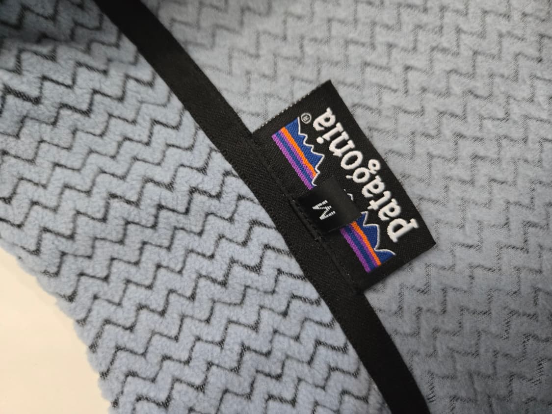 파타고니아 에어 집넥 M사이즈 새것 상품이미지3